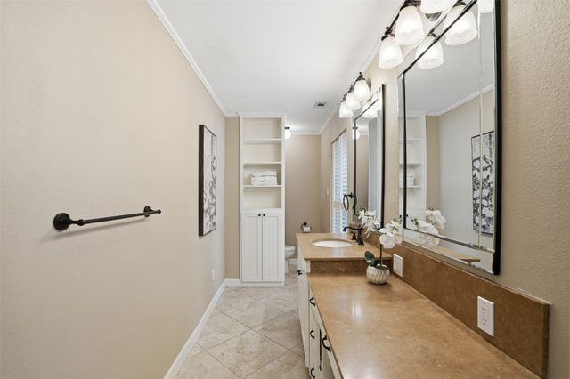 3812 Lands End Street, Fort Worth, TX 76109