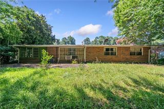 1148 Lynmoor NE Drive, Brookhaven, GA 30319
