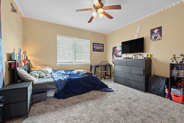 1330 Vireo Court, Aubrey, TX 76227