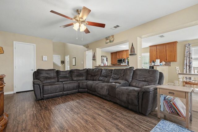 1330 Vireo Court, Aubrey, TX 76227
