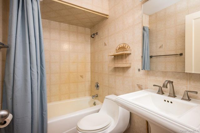 1691 Lehigh Road, Wantagh, NY 11793