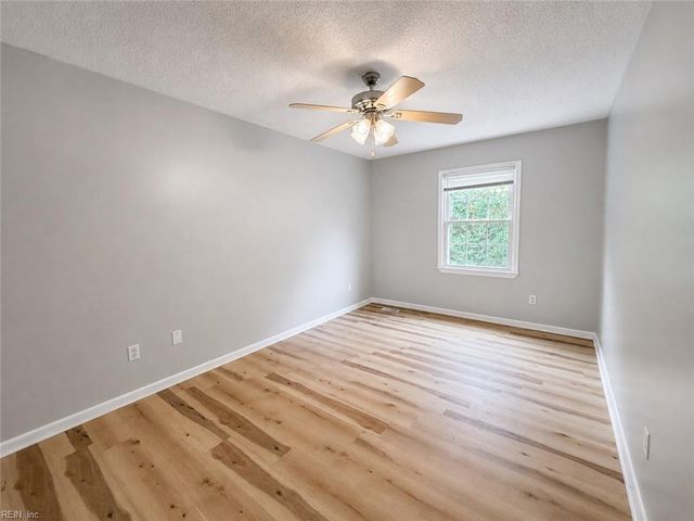 1821 Durham West, Virginia Beach, VA 23454