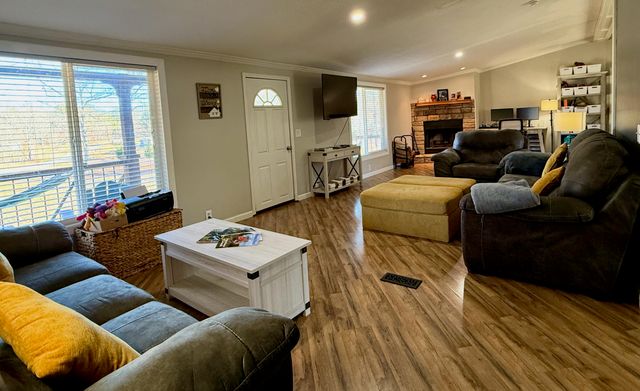 2252 Gizzard Creek Road, Sequatchie, TN 37374