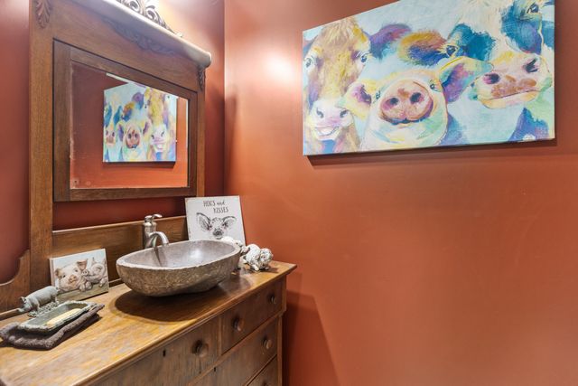 940 Van Davis Road NW, Georgetown, TN 37336