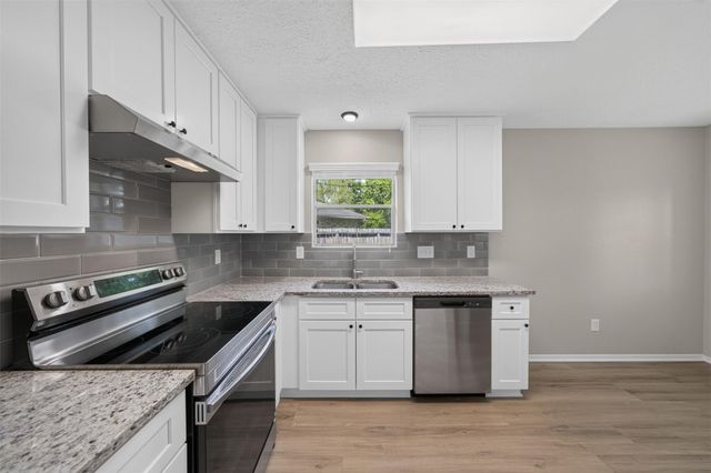 11746 Apple Bough Circle, Houston, TX 77067