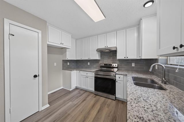 11746 Apple Bough Circle, Houston, TX 77067