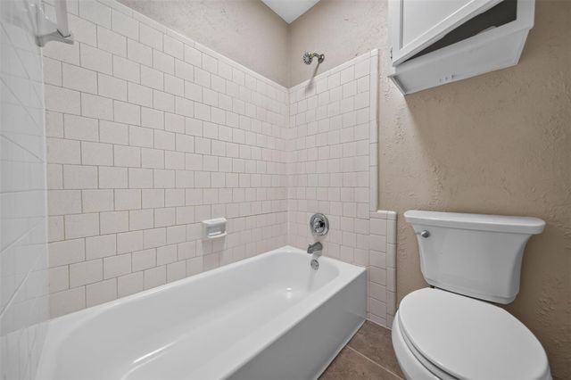 11746 Apple Bough Circle, Houston, TX 77067