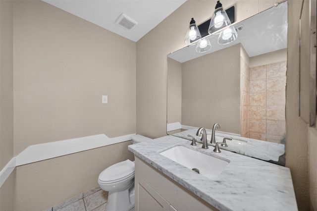 11746 Apple Bough Circle, Houston, TX 77067