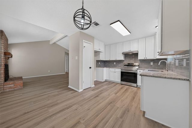 11746 Apple Bough Circle, Houston, TX 77067