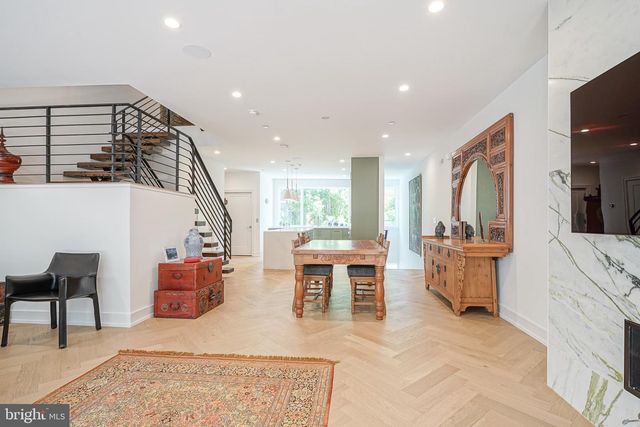 622 S CLARION ST, Philadelphia, PA 19147