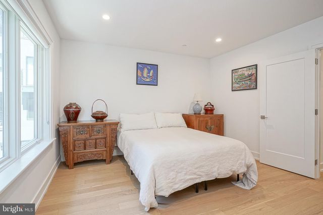 622 S CLARION ST, Philadelphia, PA 19147