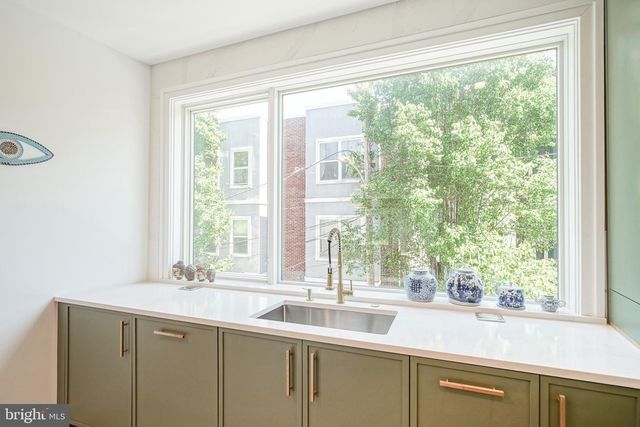 622 S CLARION ST, Philadelphia, PA 19147