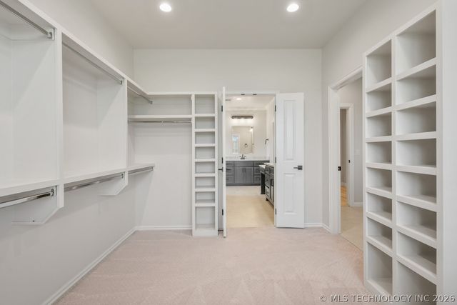 30601 E 63rd Street S, Broken Arrow, OK 74014