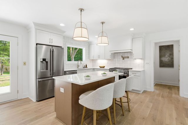 344 Blackman Rd, Nashville, TN 37211