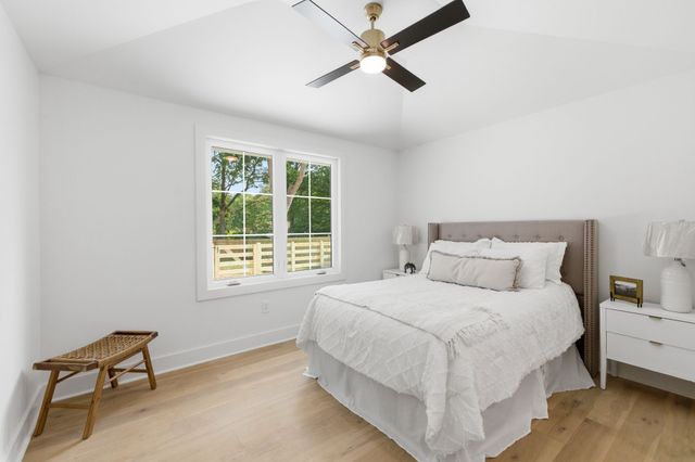 344 Blackman Rd, Nashville, TN 37211