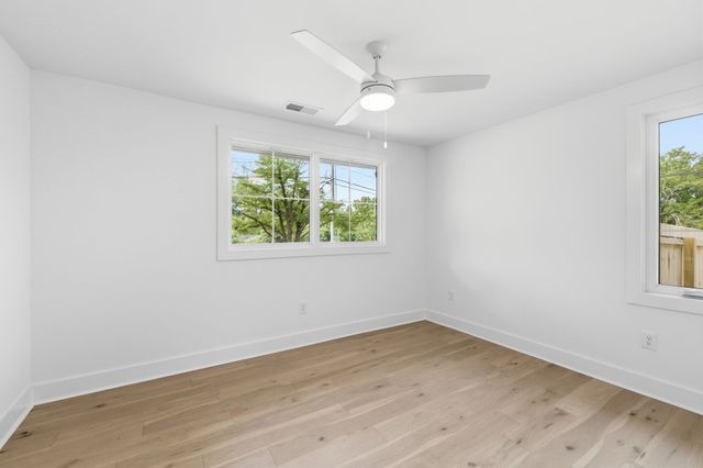 344 Blackman Rd, Nashville, TN 37211