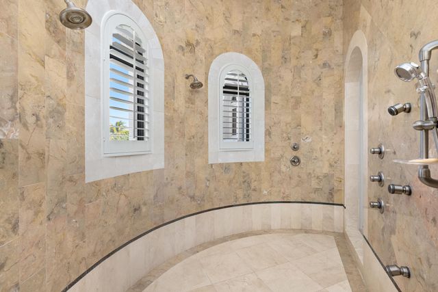 3201 NE 27th Avenue, Lighthouse Point, FL 33064