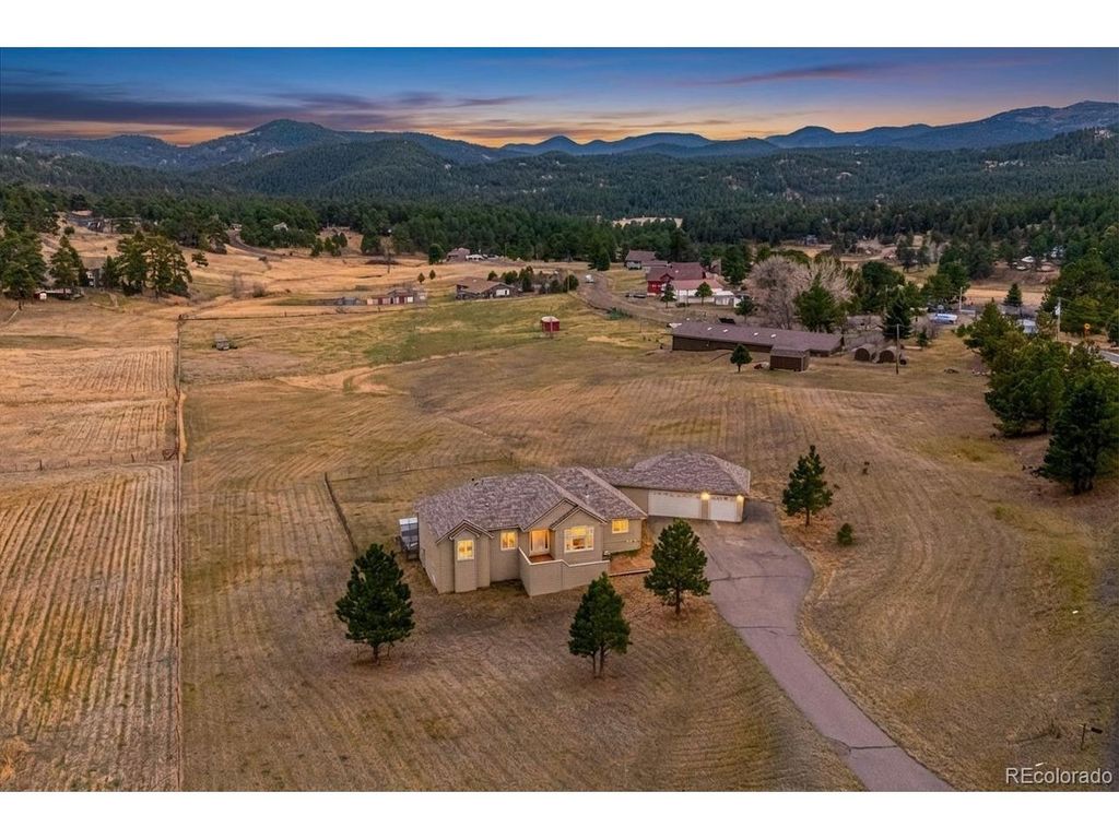 6320 Valley Ln, Morrison, CO 80465