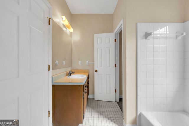 1102 Plantation Drive SE, Conyers, GA 30094