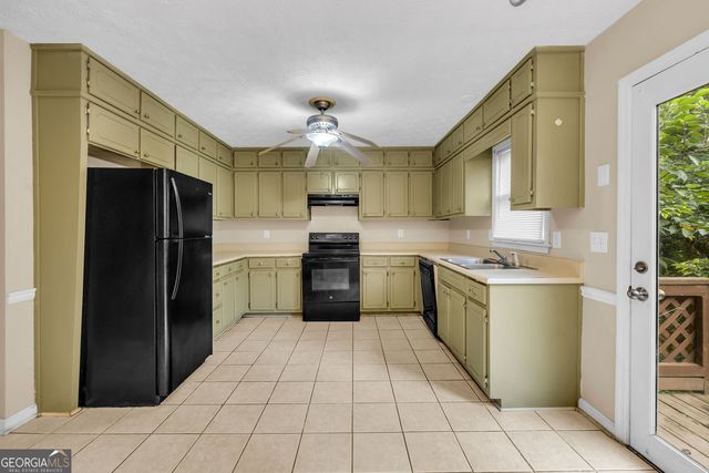 1102 Plantation Drive SE, Conyers, GA 30094