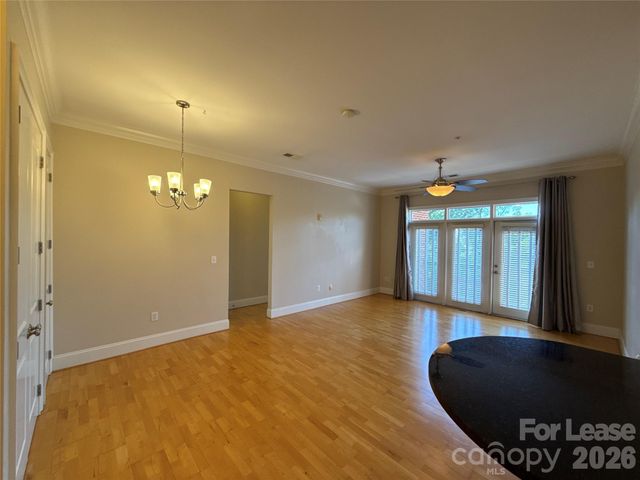 2988 Selwyn Avenue, Charlotte, NC 28209