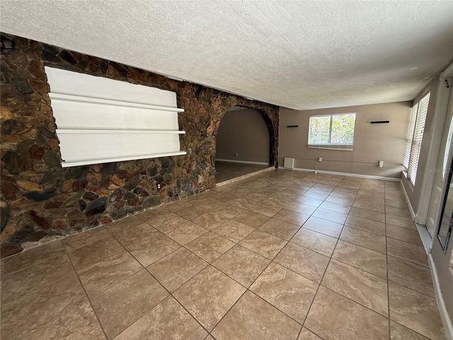 6014 SOUTHERN COMFORT BOULEVARD, Tampa, FL 33634