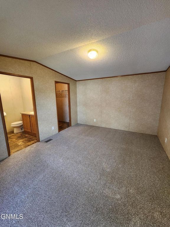 4409 Patriot Drive, Bismarck, ND 58503 photo 7