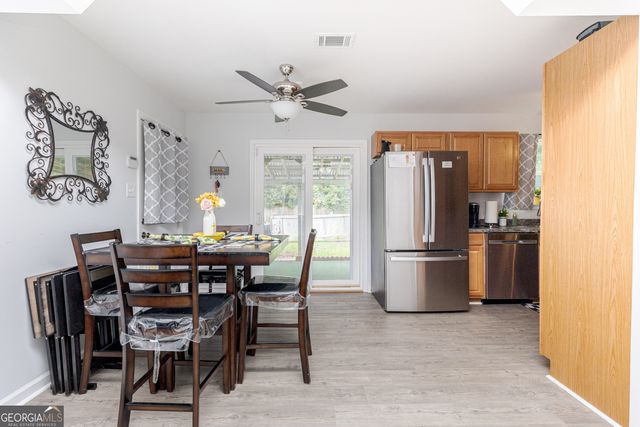 1027 Carl Vinson Parkway, Centerville, GA 31028