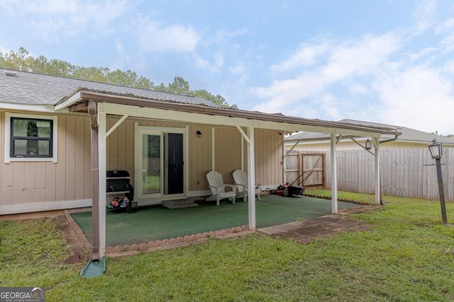1027 Carl Vinson Parkway, Centerville, GA 31028