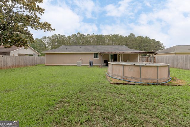 1027 Carl Vinson Parkway, Centerville, GA 31028