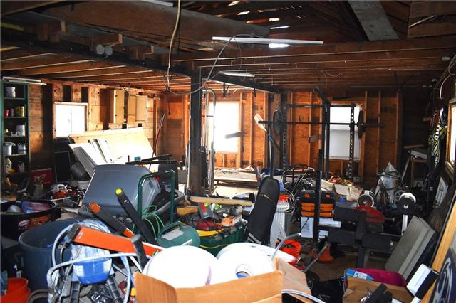 708 Lakeshore Drive, Rushville, MO 64484