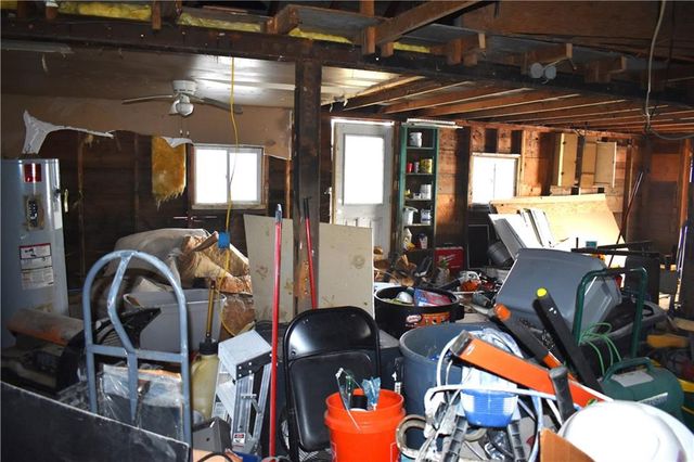 708 Lakeshore Drive, Rushville, MO 64484