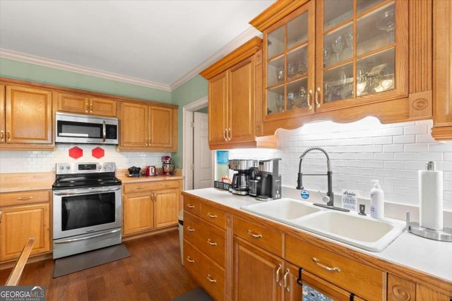 3686 Suwanee Creek Court, Suwanee, GA 30024