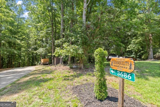 3686 Suwanee Creek Court, Suwanee, GA 30024