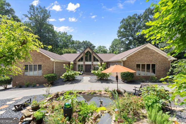 3686 Suwanee Creek Court, Suwanee, GA 30024