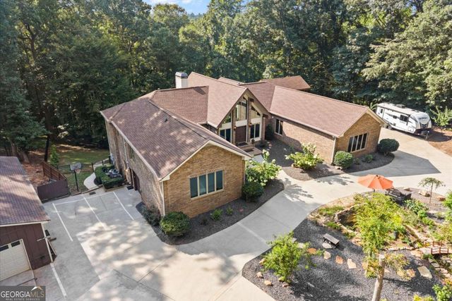 3686 Suwanee Creek Court, Suwanee, GA 30024
