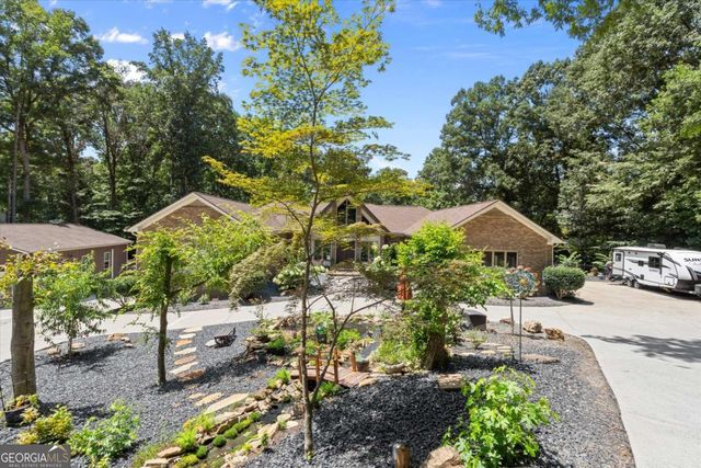 3686 Suwanee Creek Court, Suwanee, GA 30024