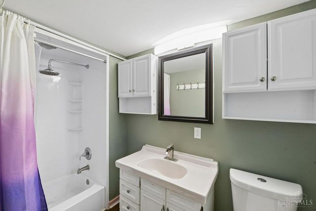 10421 Twinkle Lane, Montgomery, OH 45242