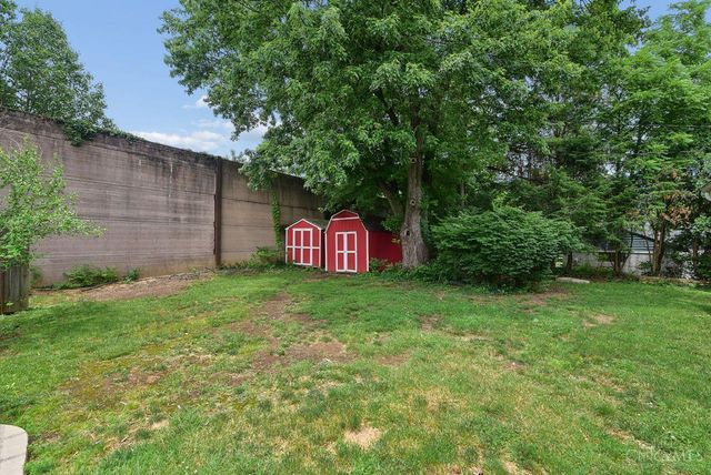 10421 Twinkle Lane, Montgomery, OH 45242