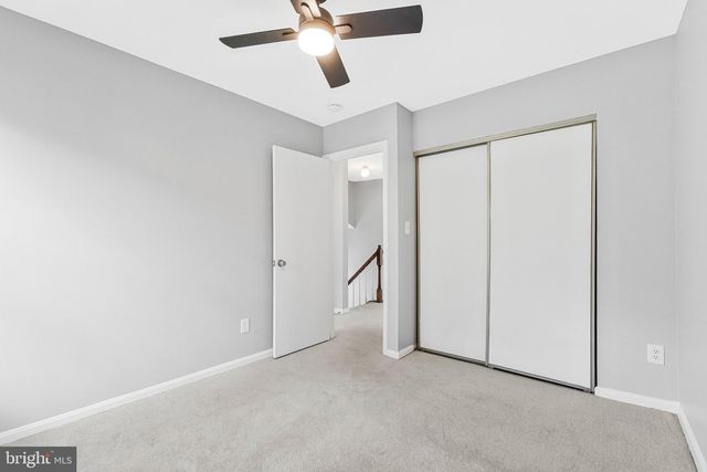 21676 CALAMARY CIR, Sterling, VA 20164