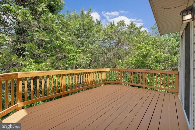 21676 CALAMARY CIR, Sterling, VA 20164