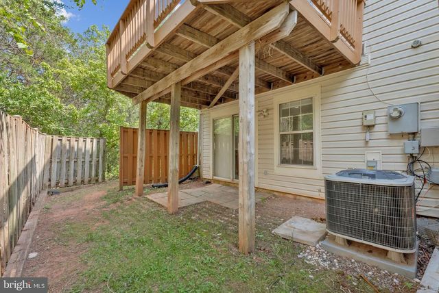 21676 CALAMARY CIR, Sterling, VA 20164