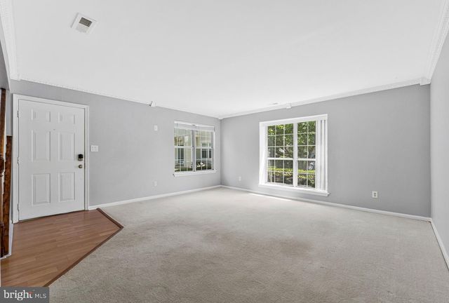 21676 CALAMARY CIR, Sterling, VA 20164
