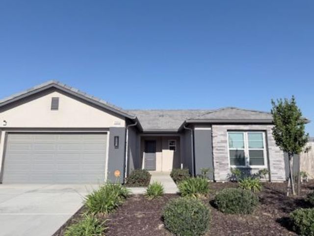 2935 21st Avenue, Kingsburg, CA 93631