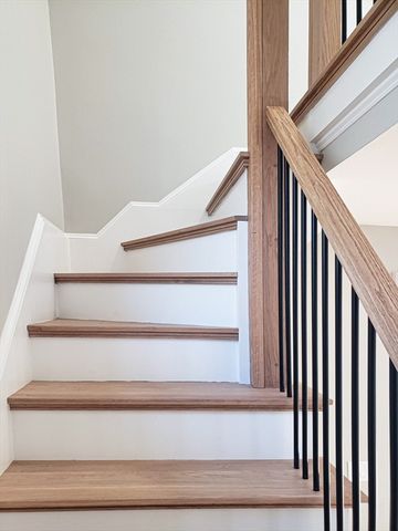 97 Trenton 2, Boston, MA 02128