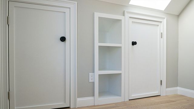 97 Trenton 2, Boston, MA 02128