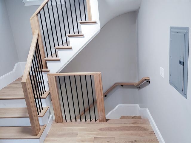 97 Trenton 2, Boston, MA 02128