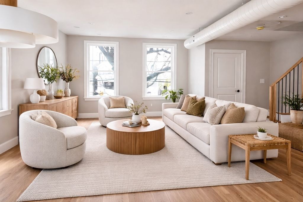 97 Trenton 2, Boston, MA 02128