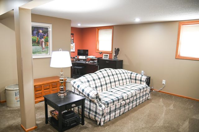 8486 88th Street S, Cottage Grove, MN 55016
