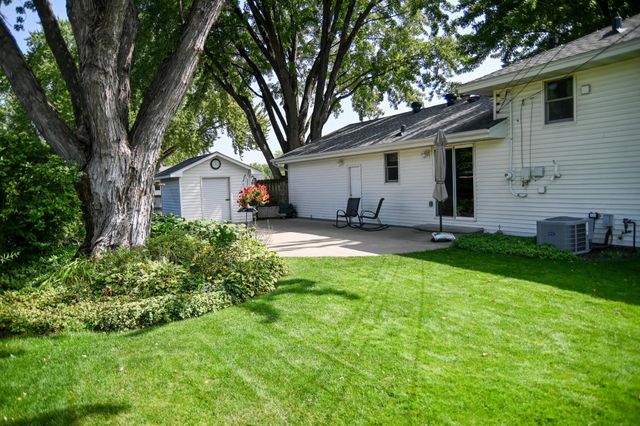 8486 88th Street S, Cottage Grove, MN 55016